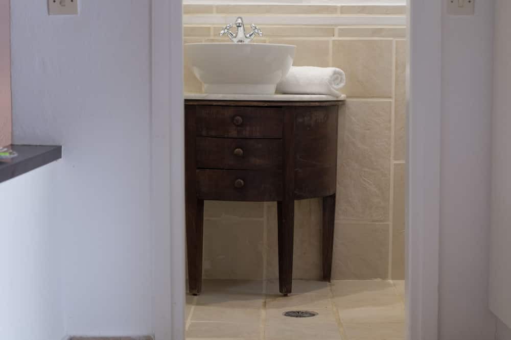 Photo of Bathroom in Kanapitsa