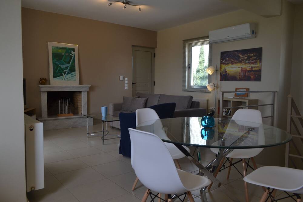 Photo of Livingroom in Lefkakia