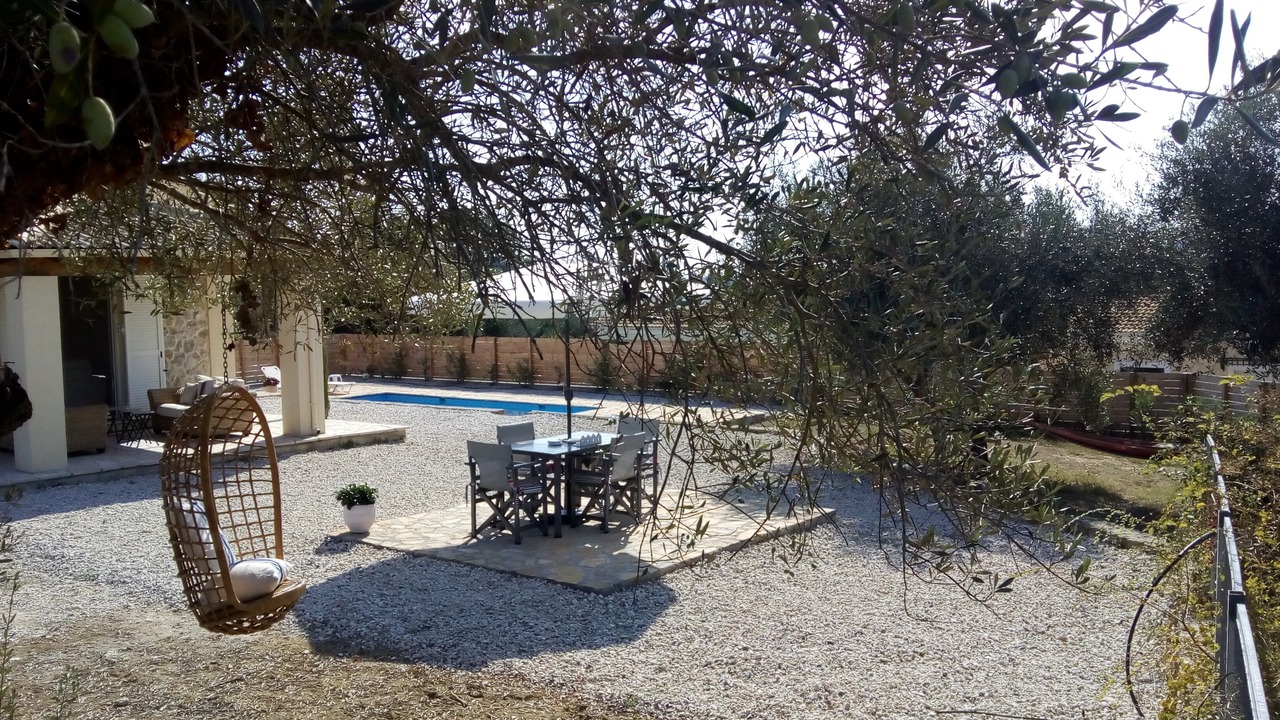 Photo of Outdoor in Afra