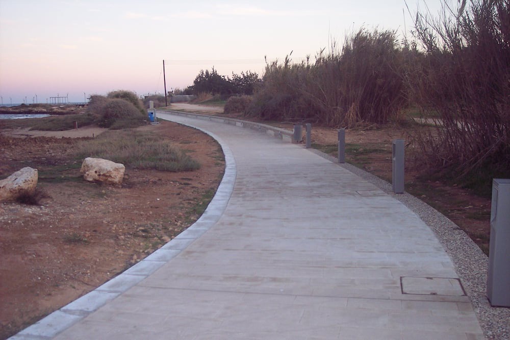 Photo of Others in Pernera