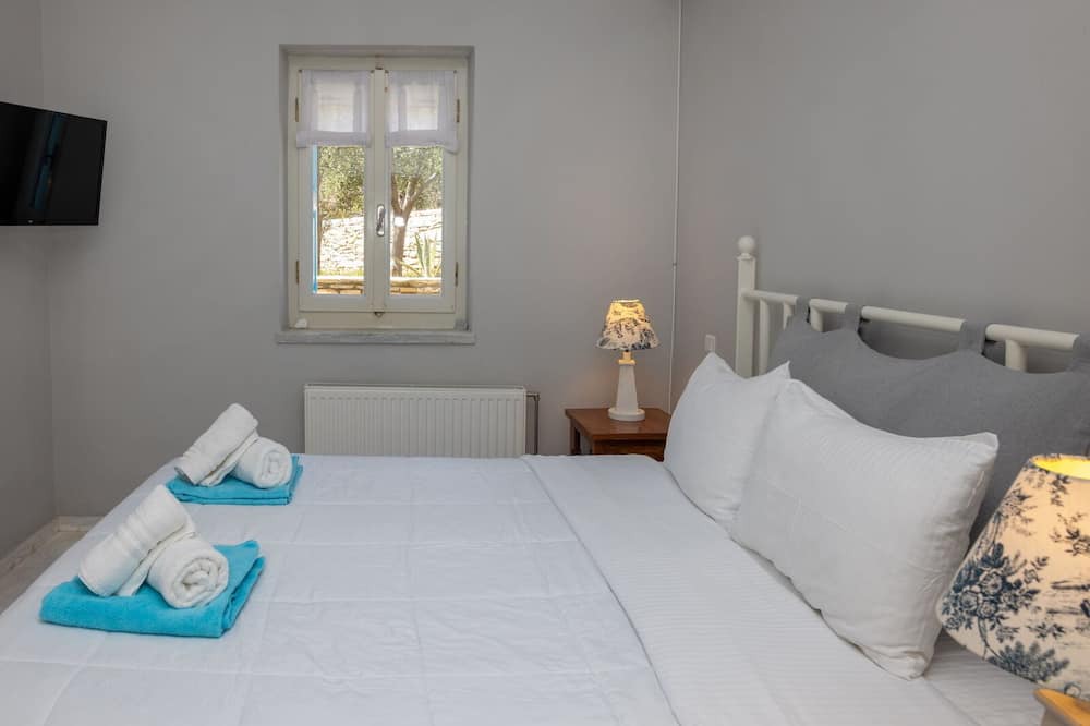 Photo of Bedroom in Agios Fokas