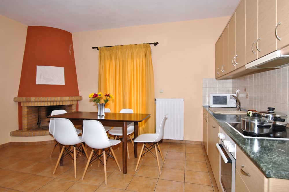 Photo of Livingroom in Razata