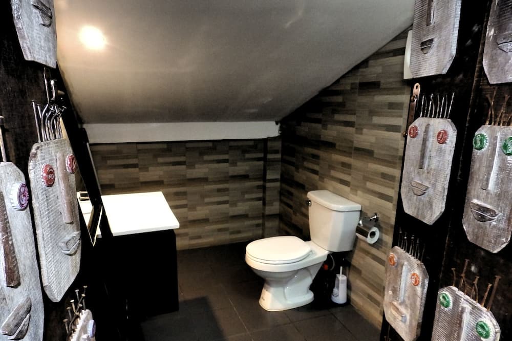 Photo of Bathroom in Hang Dong