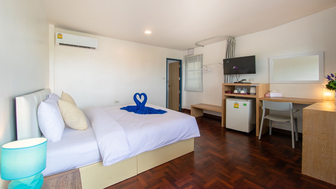 Photo of Bedroom in Maret
