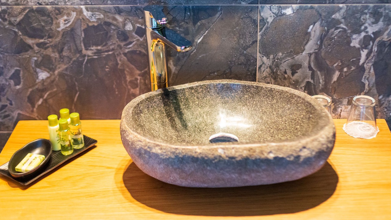 Photo of Bathroom in Plepi
