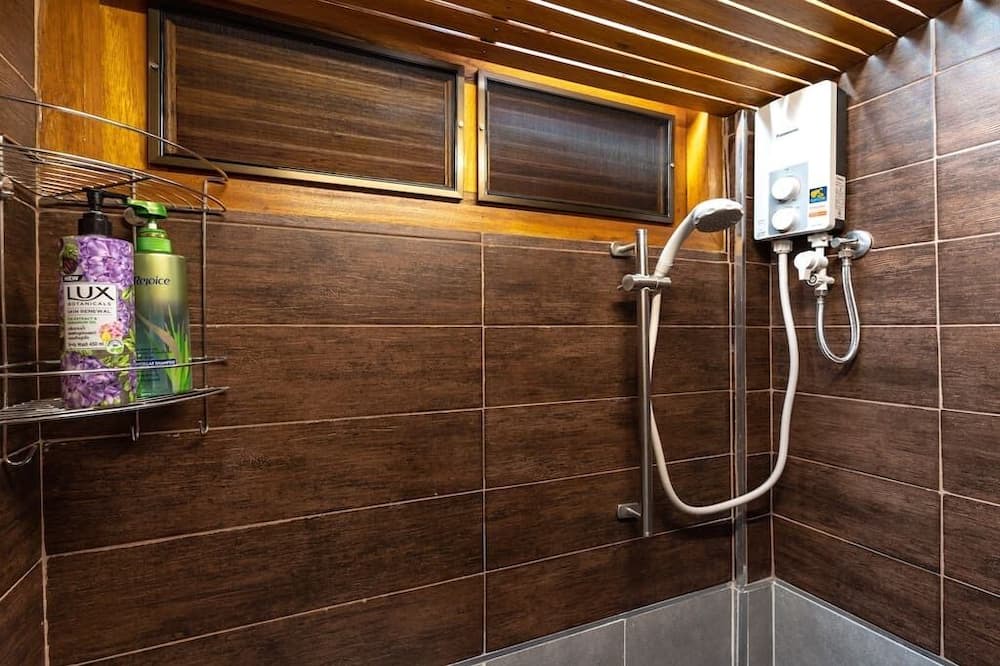 Photo of Bathroom in Khlong San