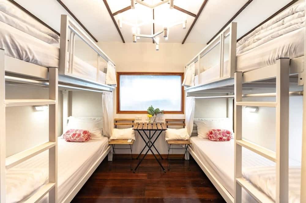 Photo of Bedroom in Khlong San