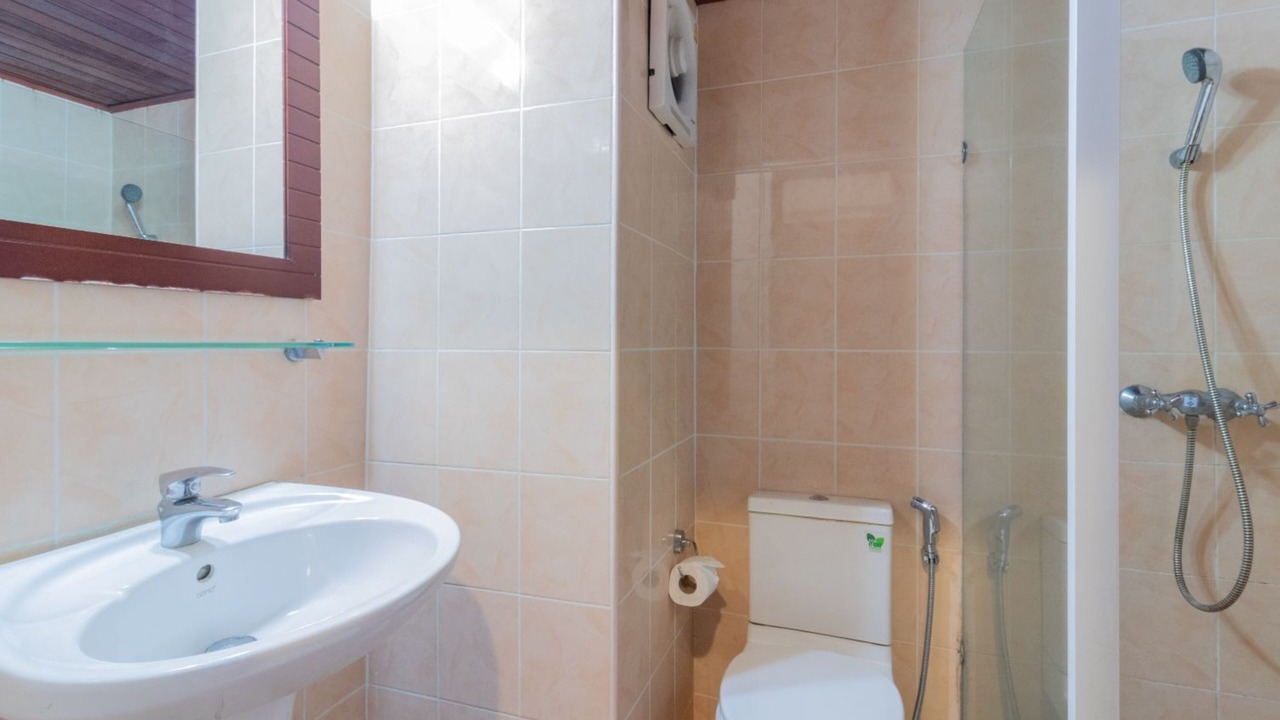Photo of Bathroom in Phaya Thai