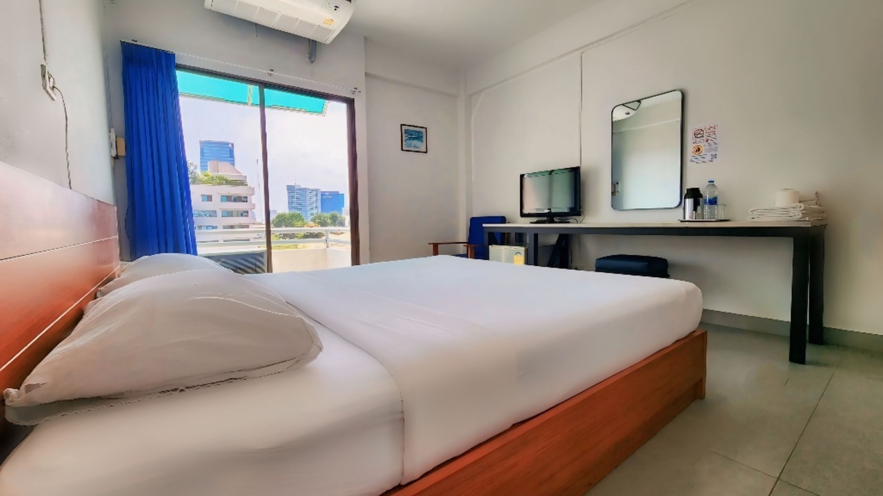 Photo of Bedroom in Phaya Thai