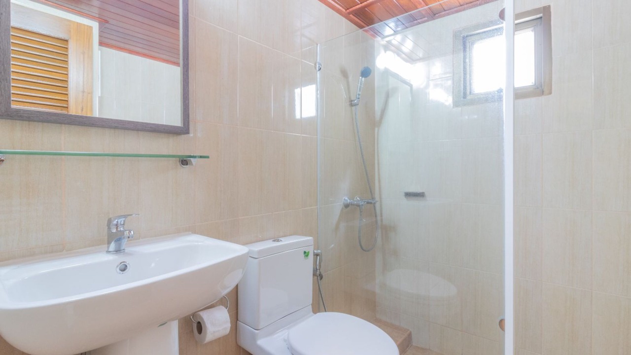 Photo of Bathroom in Phaya Thai