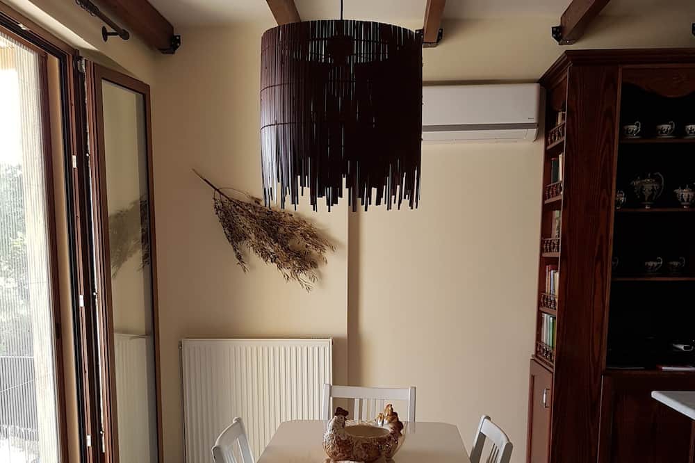 Photo of Kitchen in Pylos-Nestoras