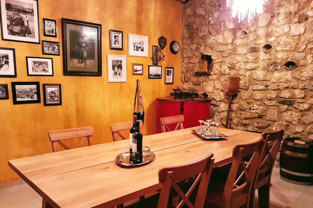 Photo of Kitchen in Pylos-Nestoras