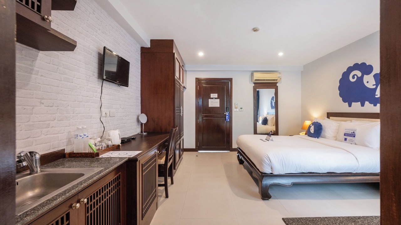 Photo of Bedroom in Khuekkhak