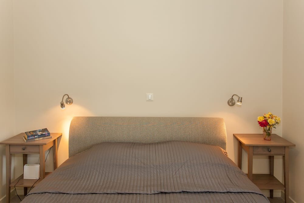 Photo of Bedroom in Drapanias