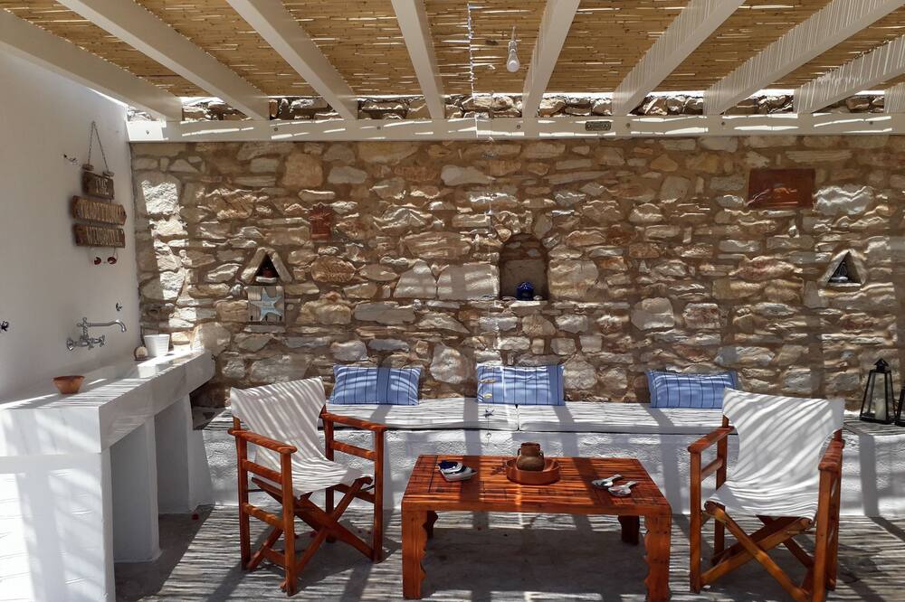 Photo of Patio Balcony in Lefkes