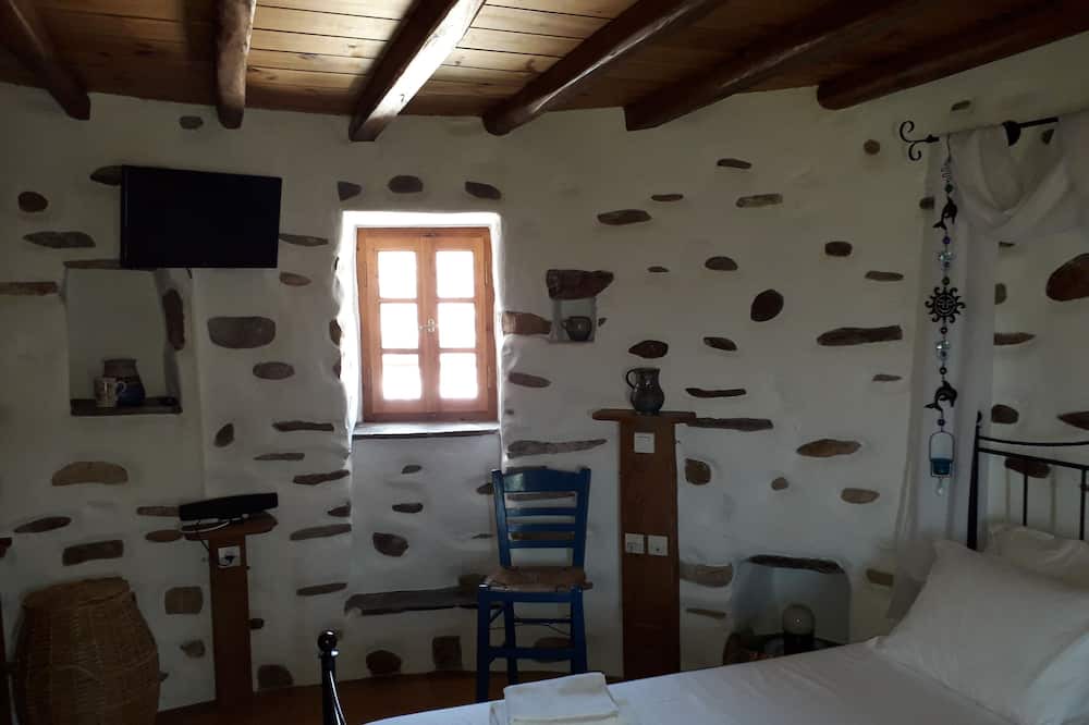 Photo of Bedroom in Lefkes