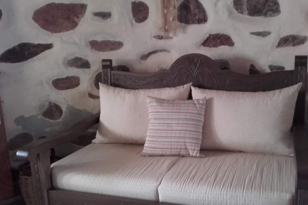 Photo of Bedroom in Lefkes