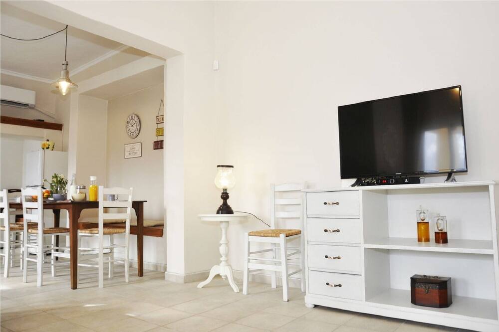 Photo of Livingroom in Lakkoi