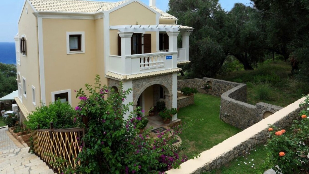 Photo of Outdoor in Pentati