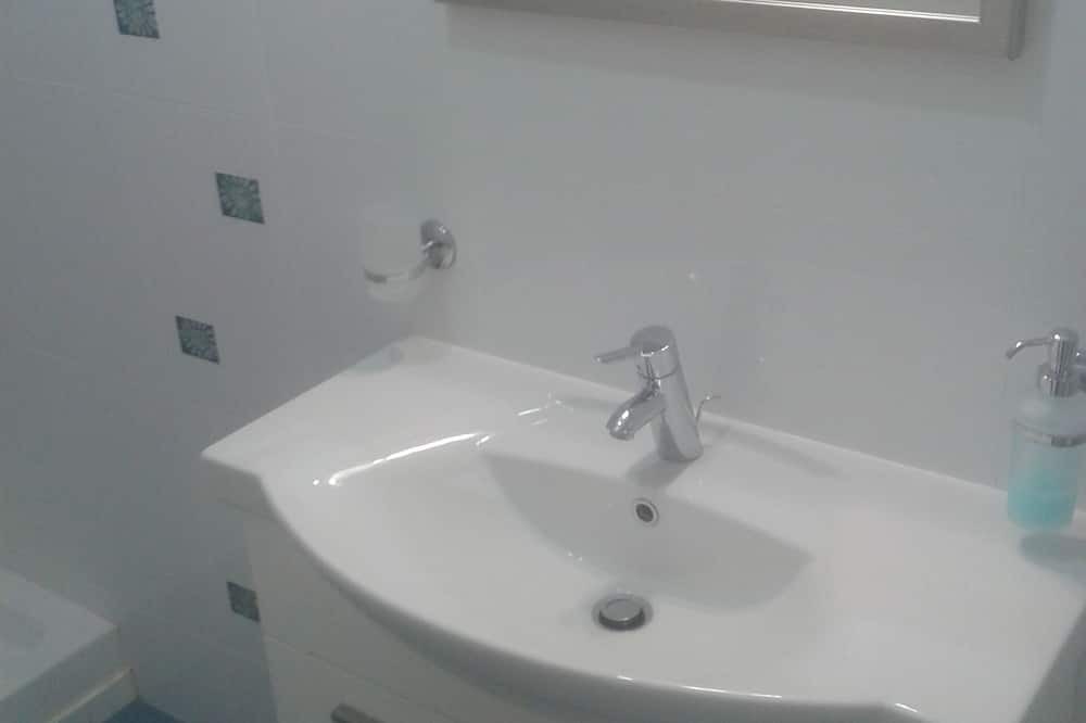 Photo of Bathroom in Agios Ioannis