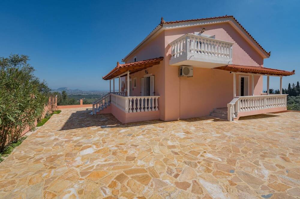 Photo of Outdoor in Romirion