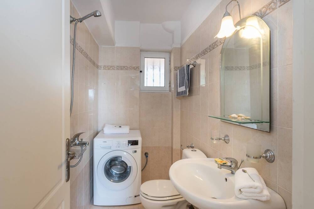 Photo of Bathroom in Romirion