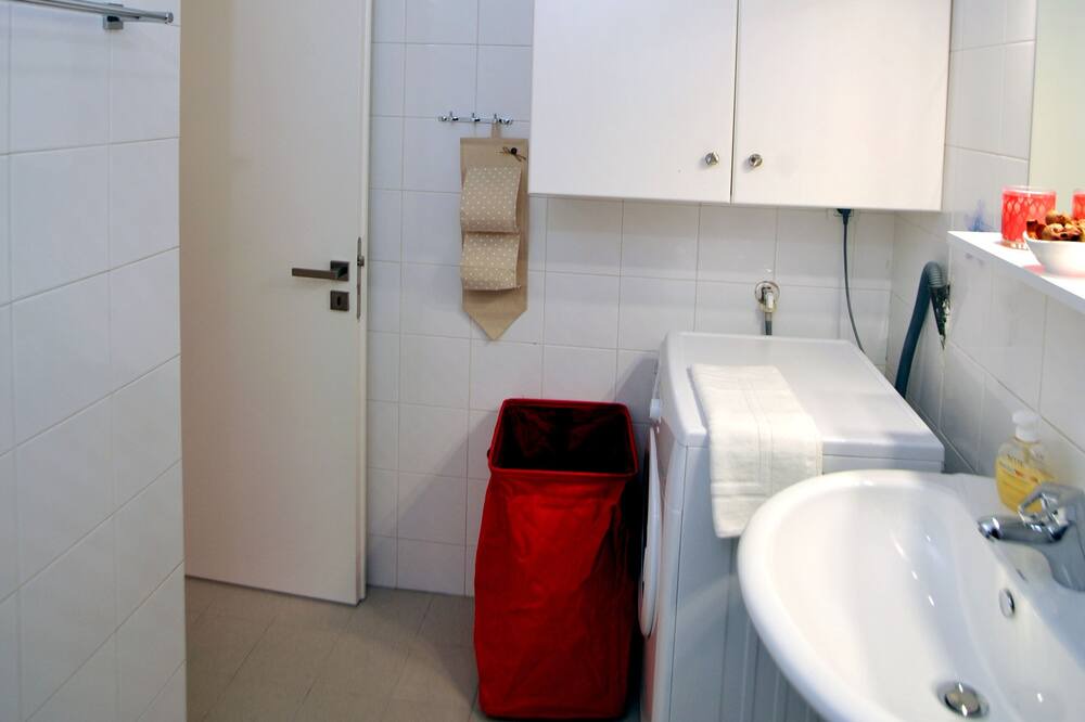 Photo of Bathroom in Chania Town
