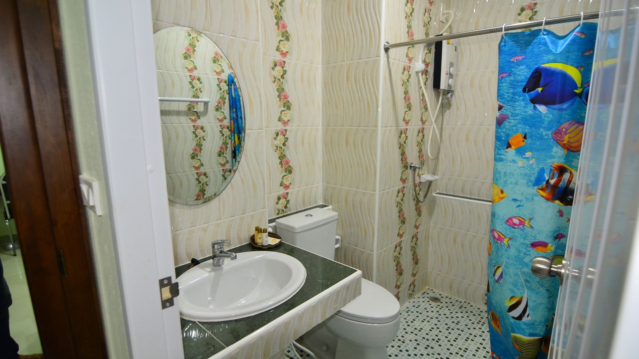 Photo of Bathroom in Mueang Samut Prakan District