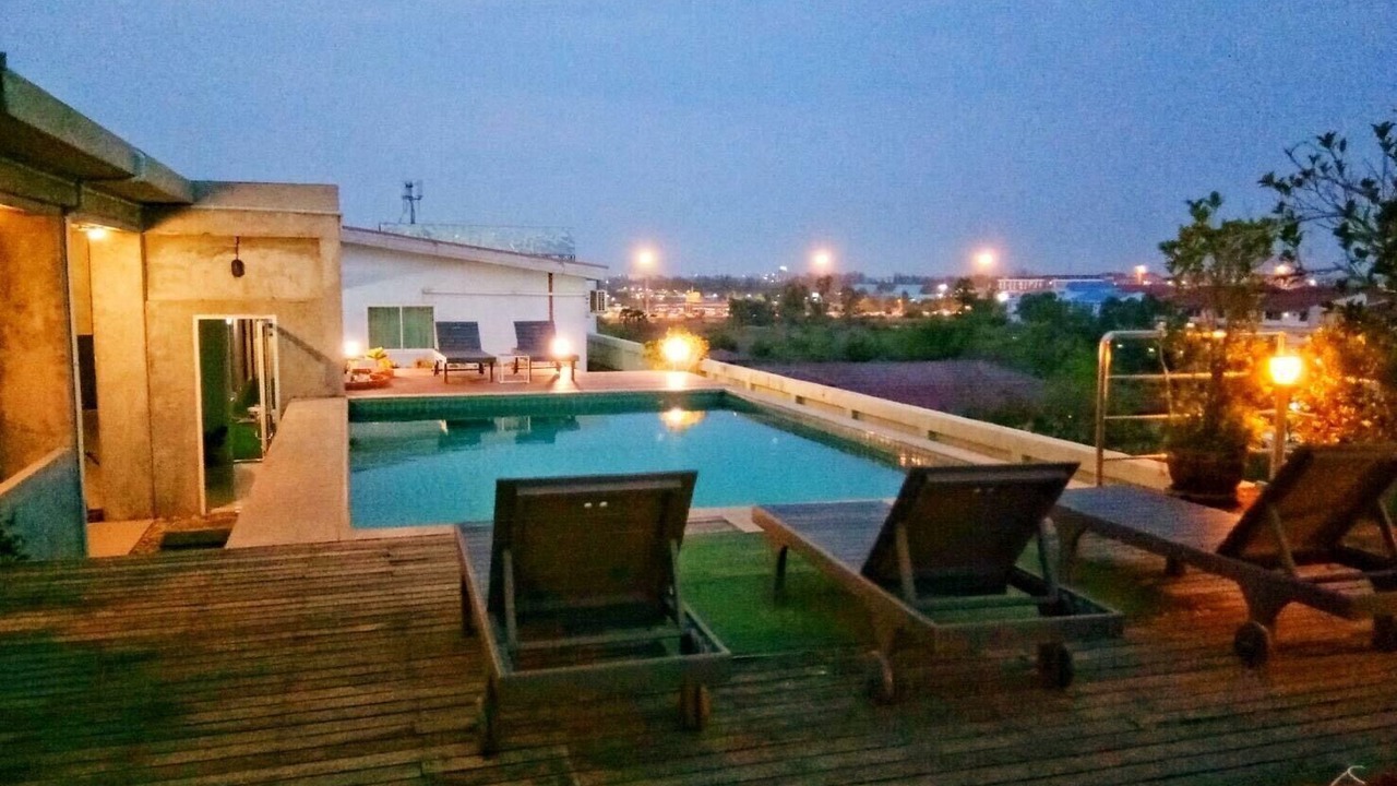 Photo of Outdoor in Don Hua Lo