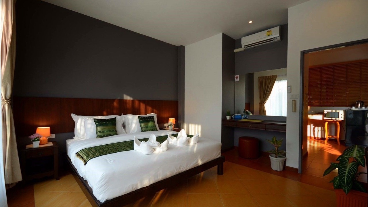 Photo of Bedroom in Chalong