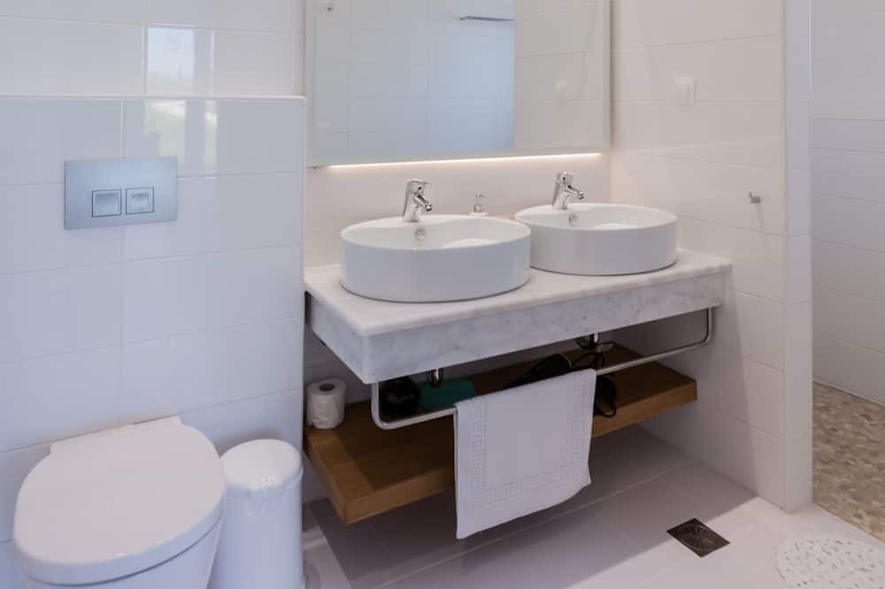 Photo of Bathroom in Ilida