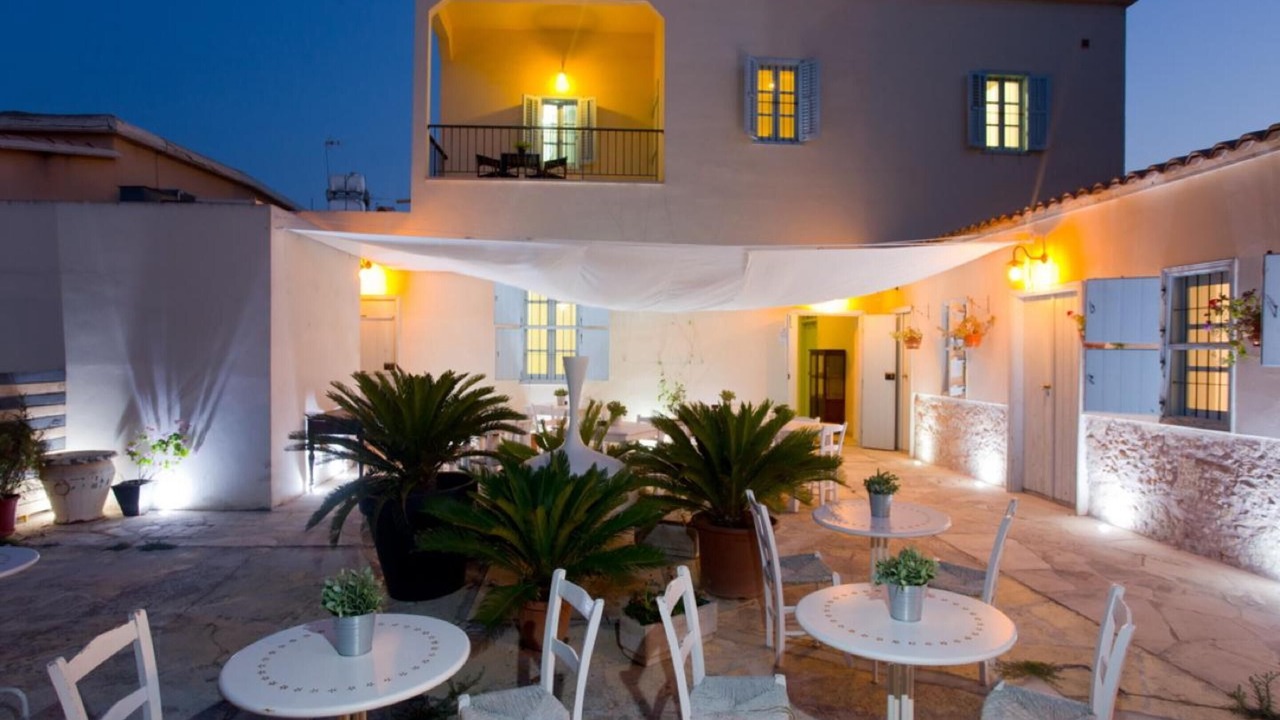 Photo of Patio Balcony in Dherynia