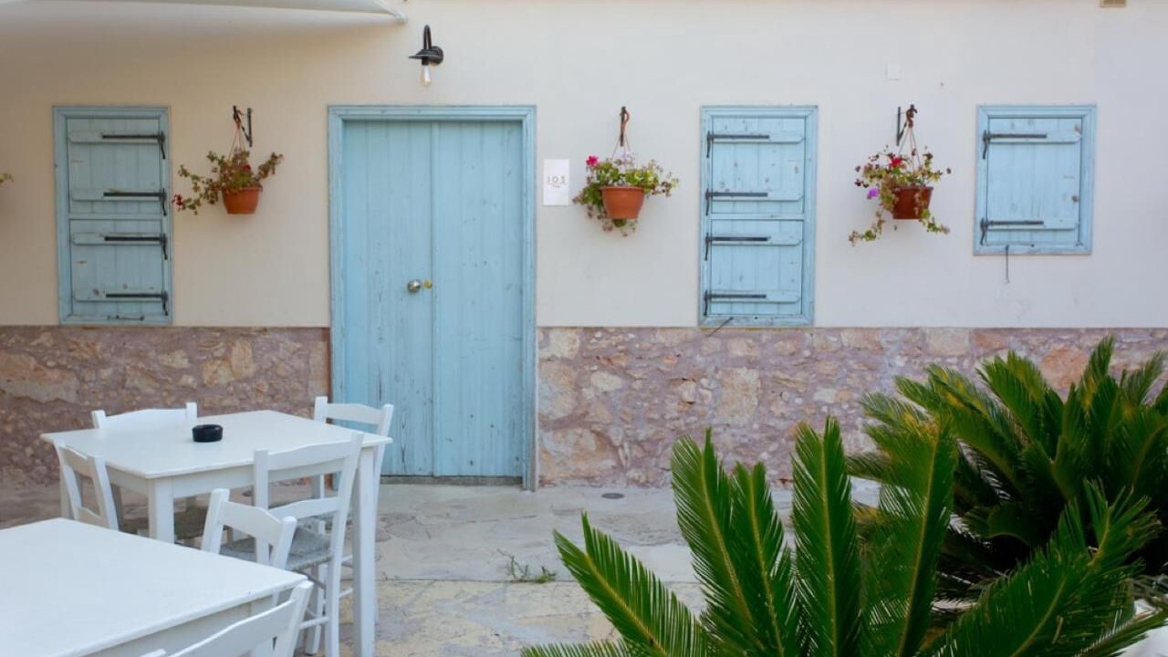 Photo of Patio Balcony in Dherynia
