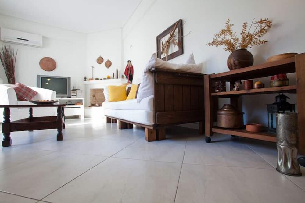 Photo of Livingroom in New Kypseli