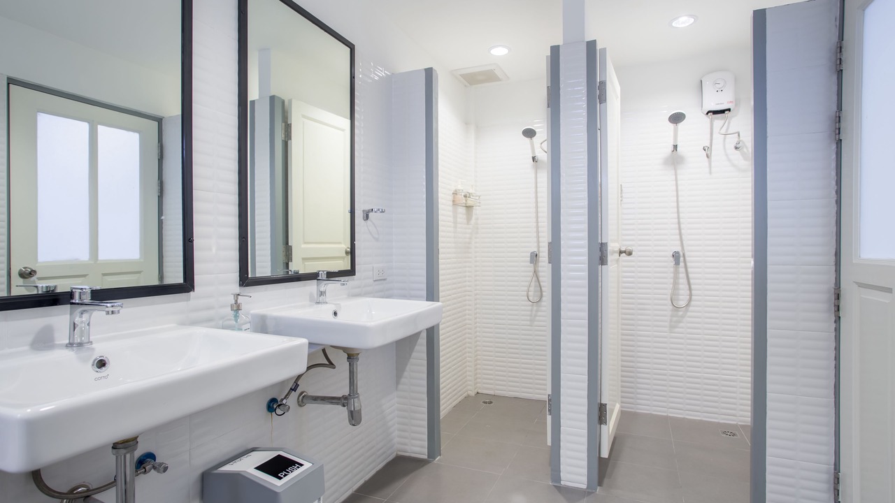 Photo of Bathroom in Rama 9