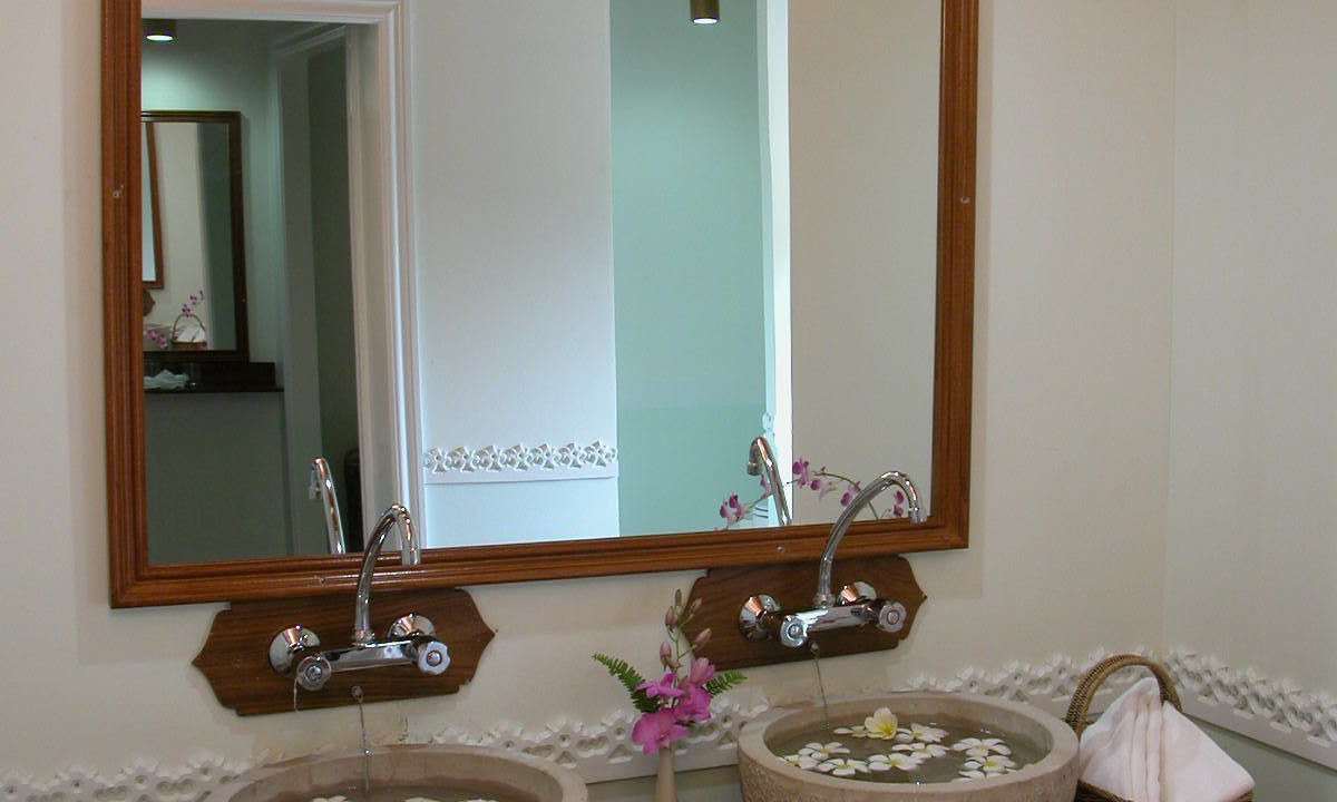 Photo of Bathroom in Si Prachan