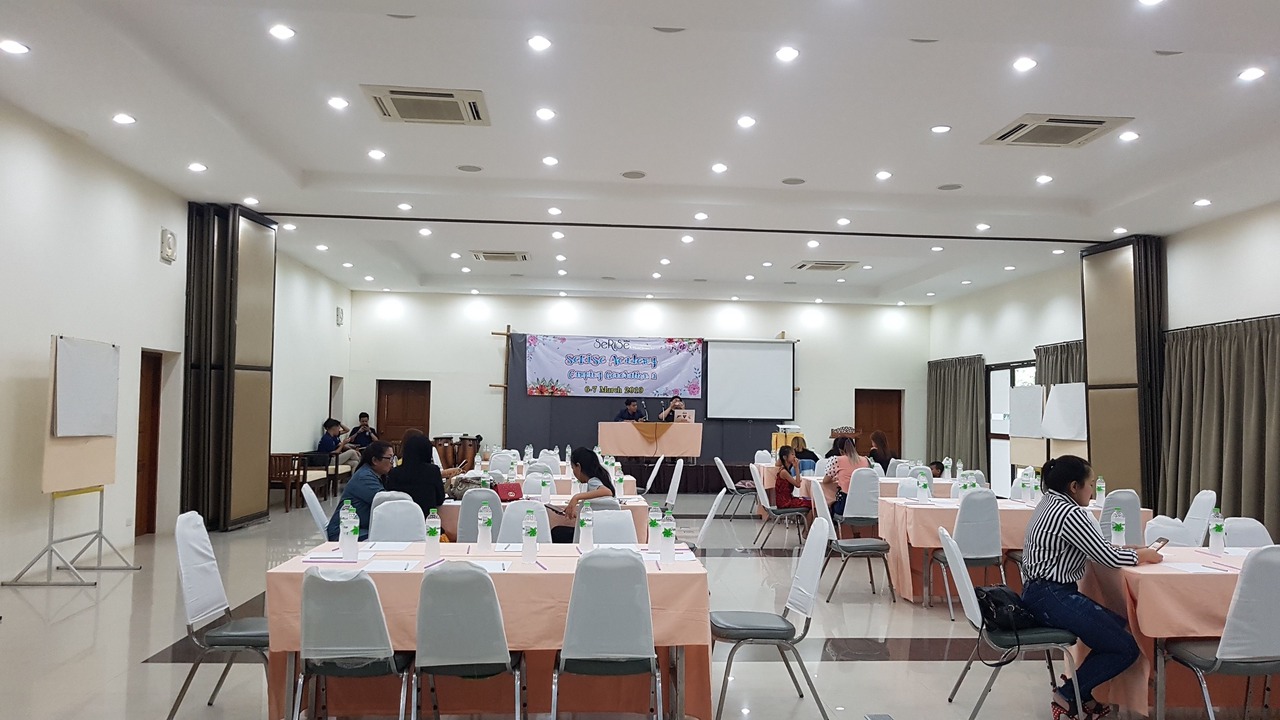 Photo of Others in Si Prachan
