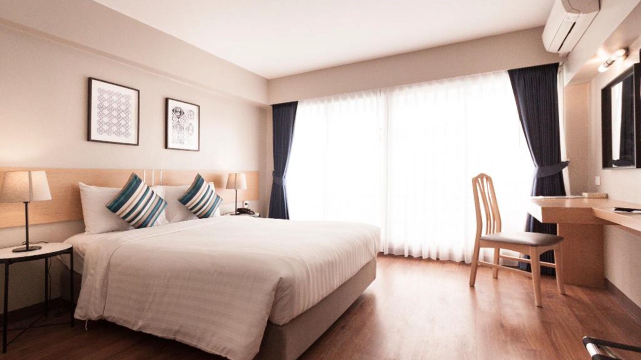 Photo of Bedroom in Thanon Phetchaburi