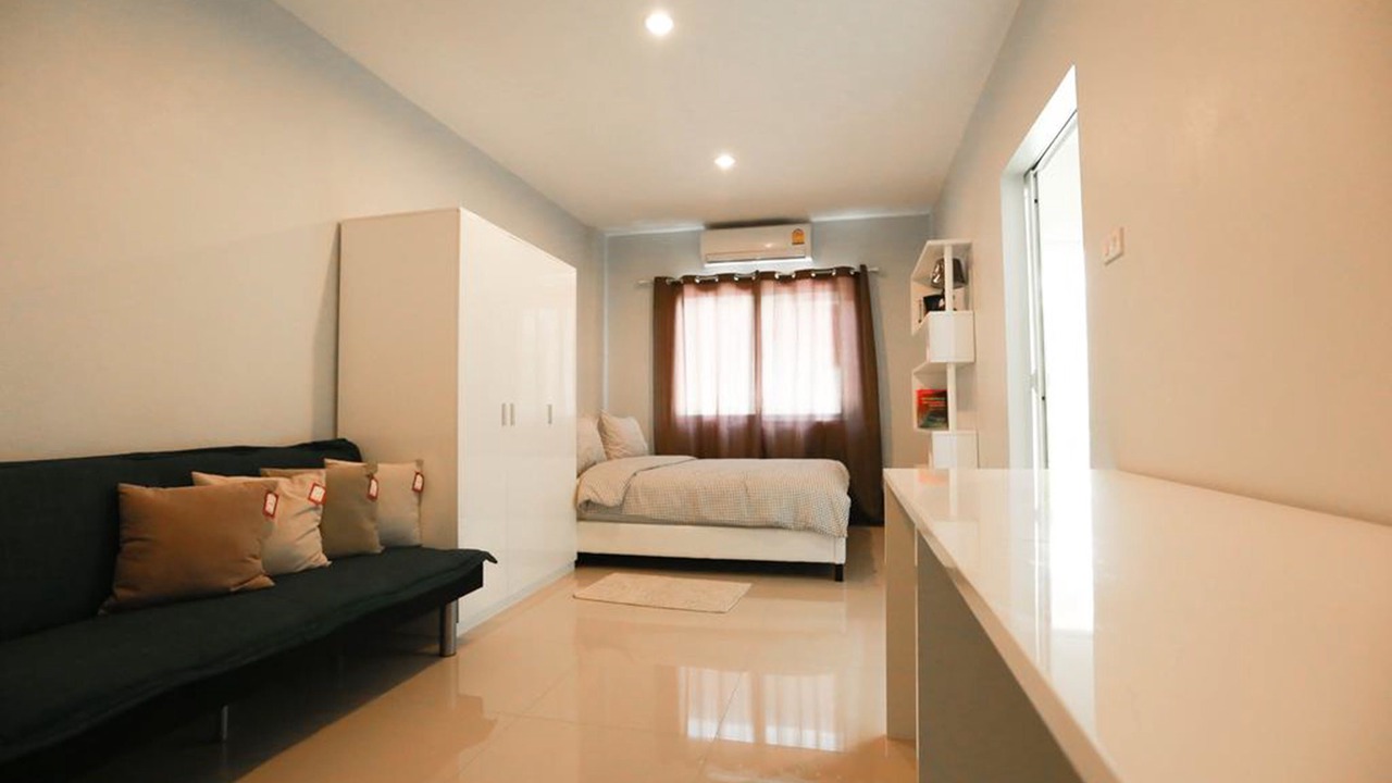 Photo of Livingroom in Khlong Sam Prawet