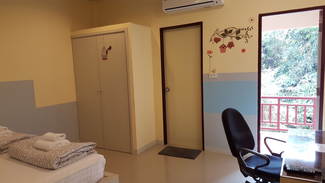 Photo of Bedroom in Amphawa