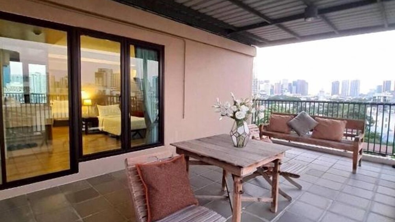 Photo of Patio Balcony in Din Daeng