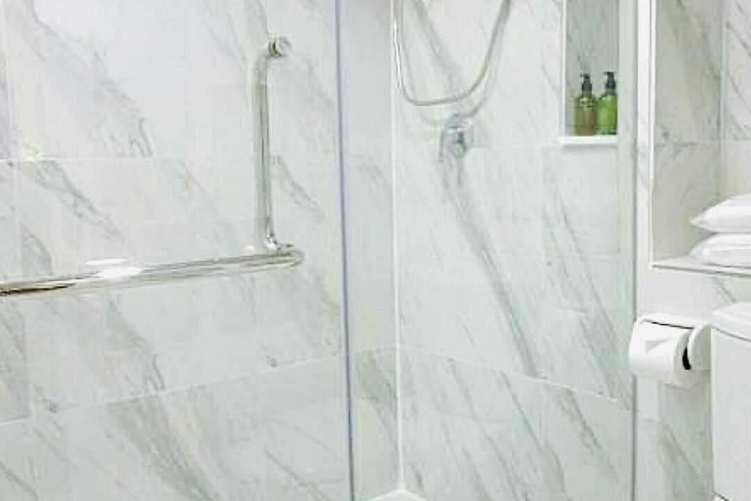 Photo of Bathroom in Embassy District