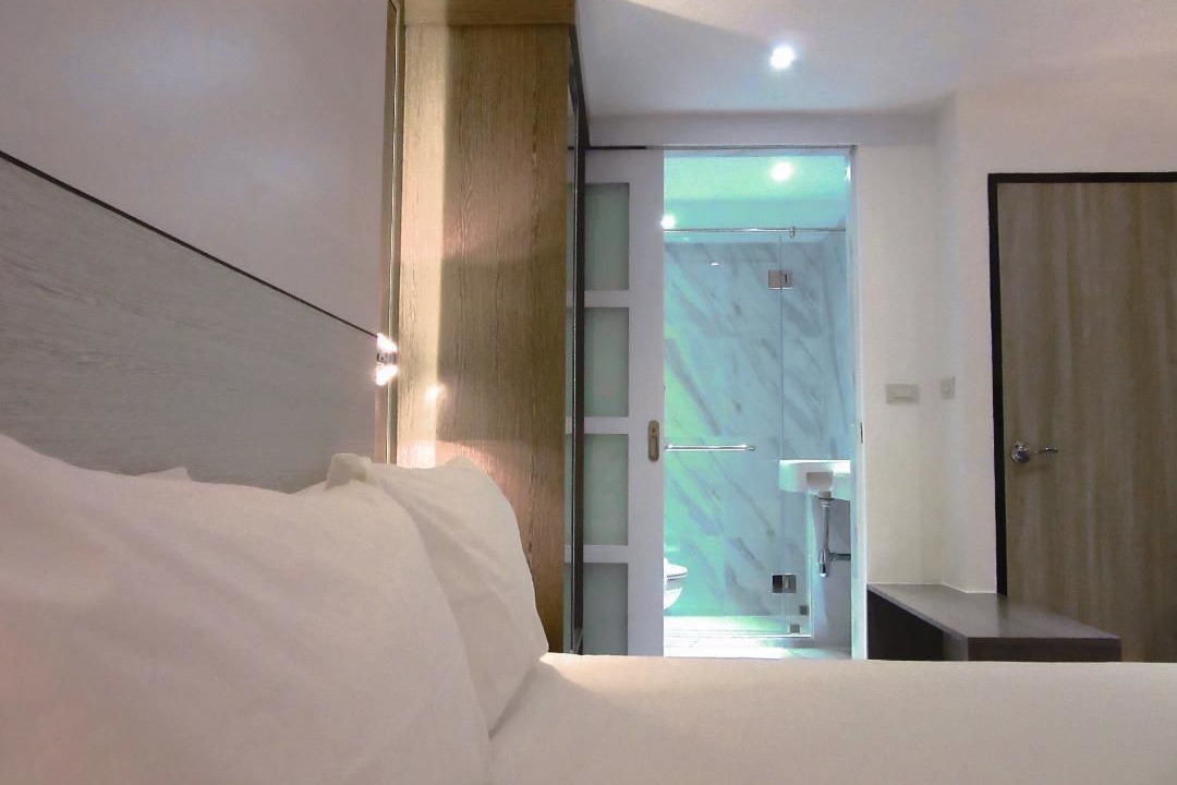 Photo of Bedroom in Embassy District