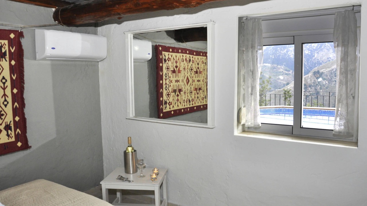 Photo of Bedroom in Lakkoi