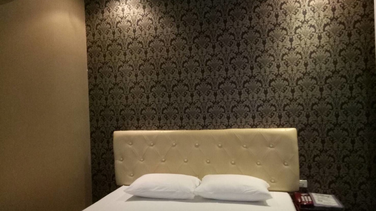 Photo of Bedroom in Lat Sawai