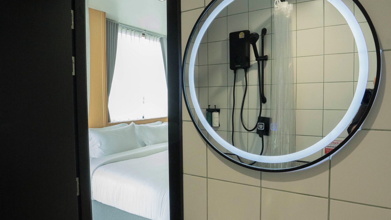 Photo of Bathroom in Din Daeng