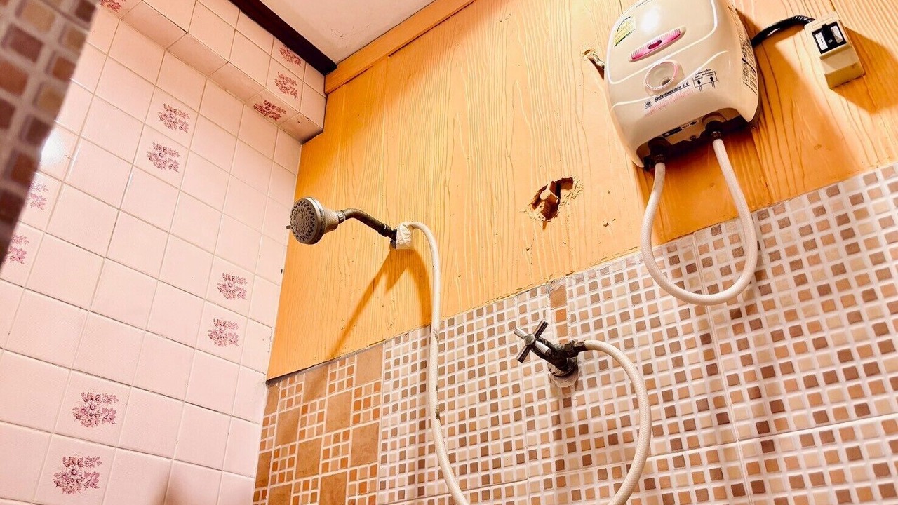 Photo of Bathroom in Yan Nawa