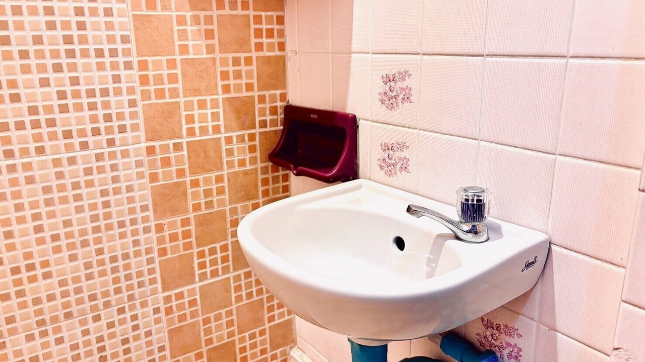 Photo of Bathroom in Yan Nawa