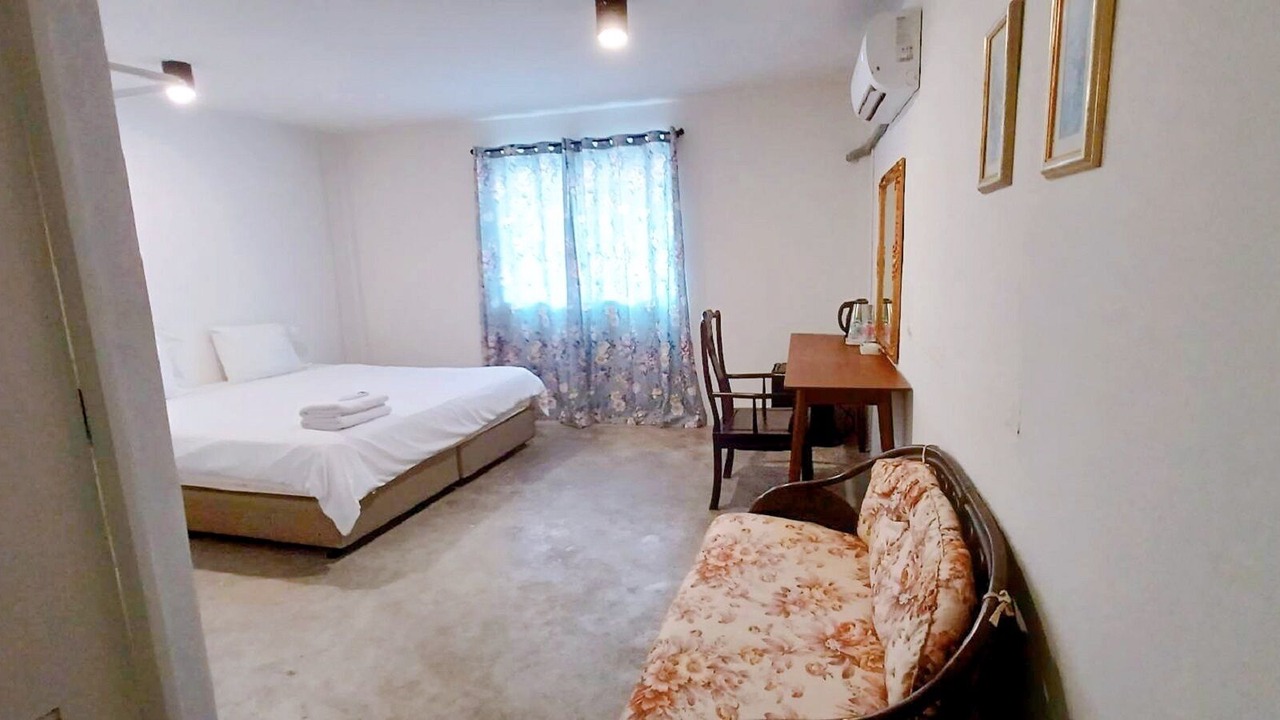 Photo of Bedroom in China Town
