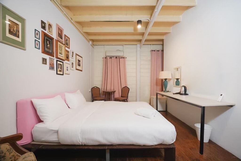 Photo of Bedroom in China Town